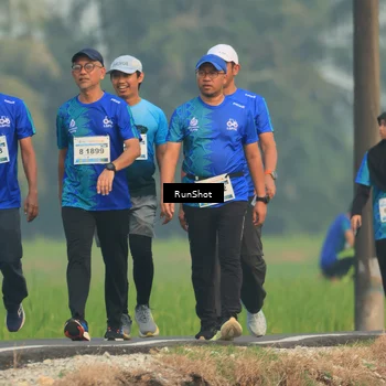 Runner Photo 5935151