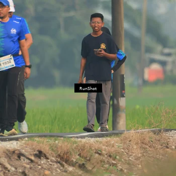 Runner Photo 5935154
