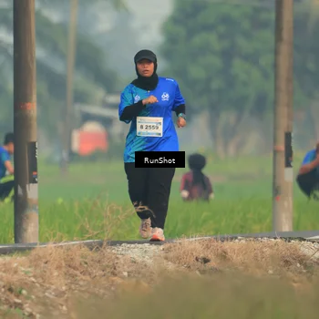 Runner Photo 5935167