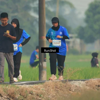 Runner Photo 5935175