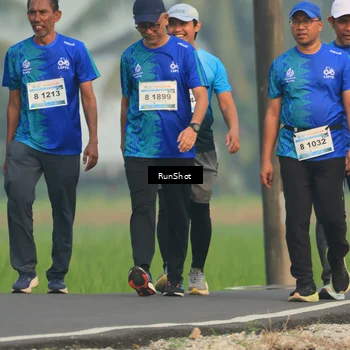 Runner Photo 5935193