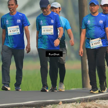 Runner Photo 5935194