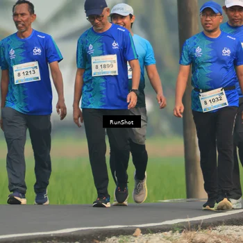 Runner Photo 5935199