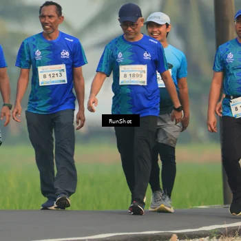 Runner Photo 5935210