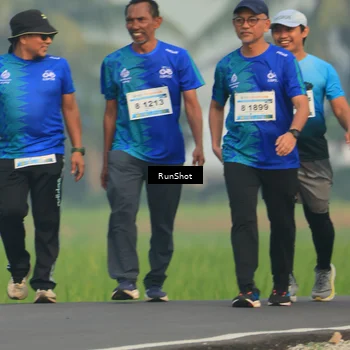 Runner Photo 5935224