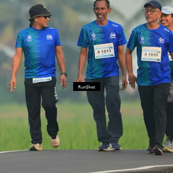 Runner Photo 5935240