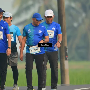 Runner Photo 5935258
