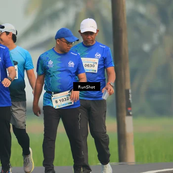 Runner Photo 5935263