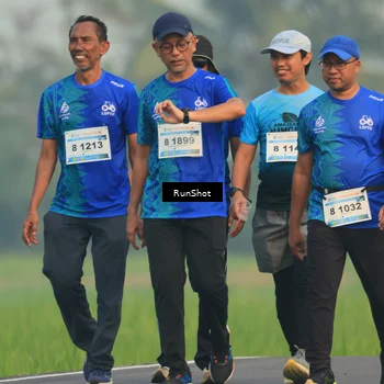 Runner Photo 5935286