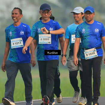 Runner Photo 5935289