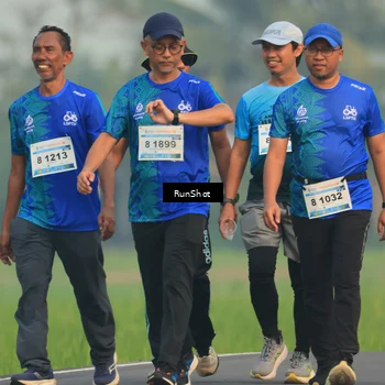 Runner Photo 5935291