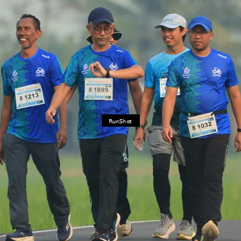 Runner Photo 5935292