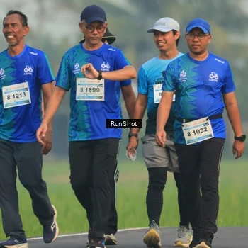 Runner Photo 5935295
