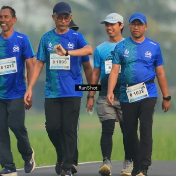 Runner Photo 5935298