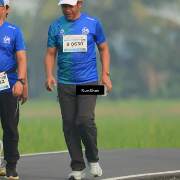 Runner Photo 5935306
