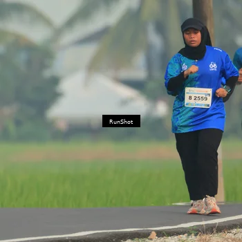 Runner Photo 5935318