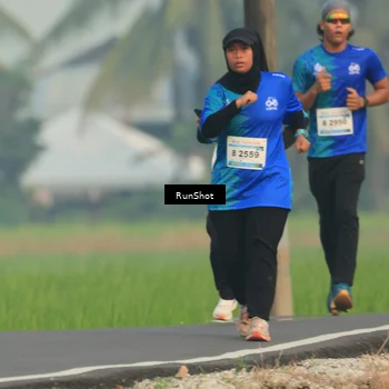 Runner Photo 5935324