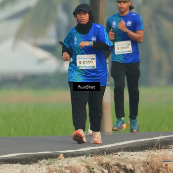 Runner Photo 5935334