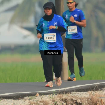 Runner Photo 5935338
