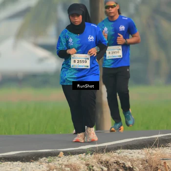 Runner Photo 5935342