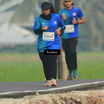 Runner Photo 5935344