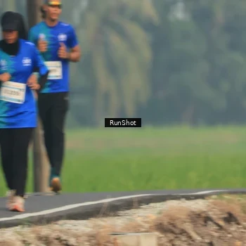 Runner Photo 5935346