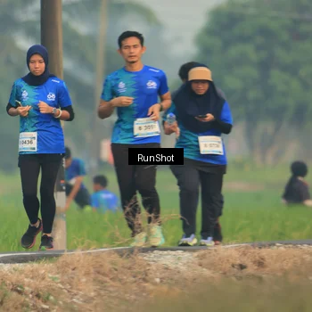 Runner Photo 5935366