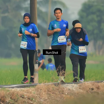 Runner Photo 5935372