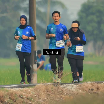 Runner Photo 5935375