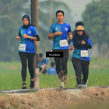 Runner Photo 5935379