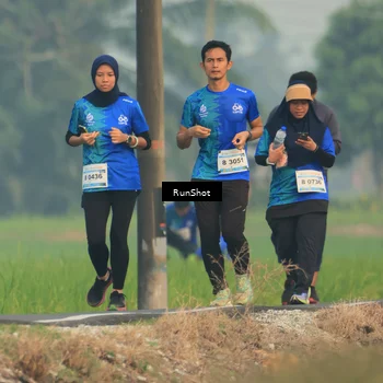 Runner Photo 5935390