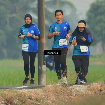 Runner Photo 5935391