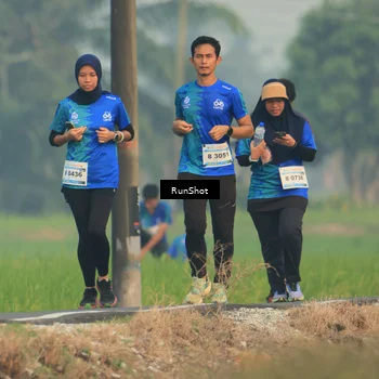 Runner Photo 5935394