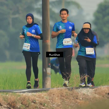 Runner Photo 5935395