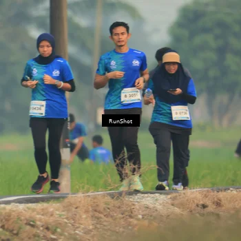 Runner Photo 5935399