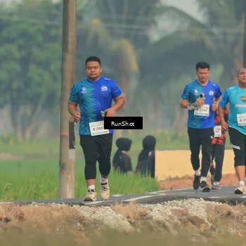 Runner Photo 5935412