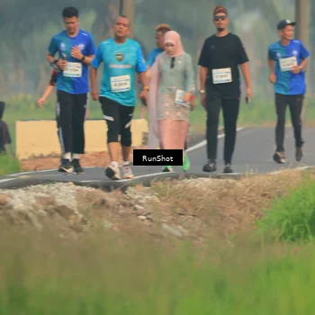 Runner Photo 5935417