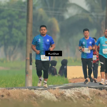 Runner Photo 5935430