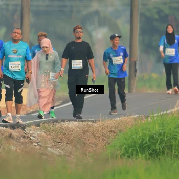 Runner Photo 5935435