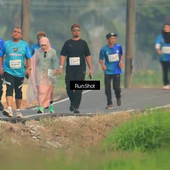 Runner Photo 5935440