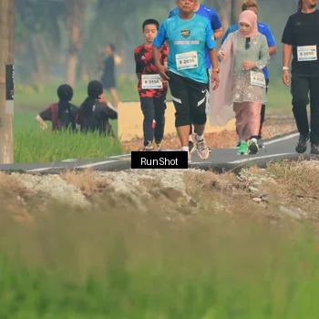 Runner Photo 5935447