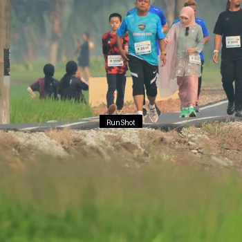 Runner Photo 5935449