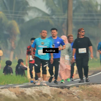 Runner Photo 5935462