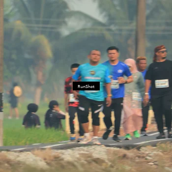 Runner Photo 5935468