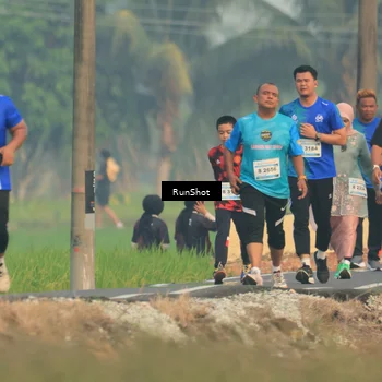 Runner Photo 5935470