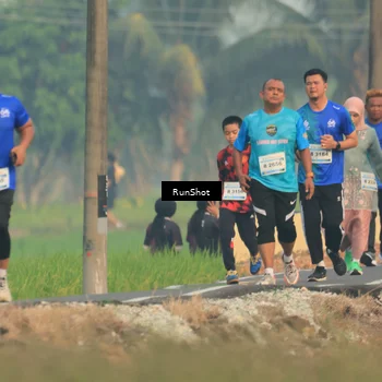 Runner Photo 5935473