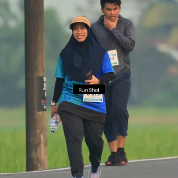 Runner Photo 5935492