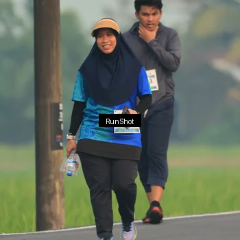 Runner Photo 5935493