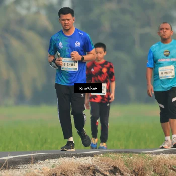 Runner Photo 5935523