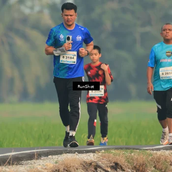 Runner Photo 5935528